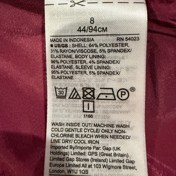 Banana Republic Burgundy Blazer - Picture 2 of 3